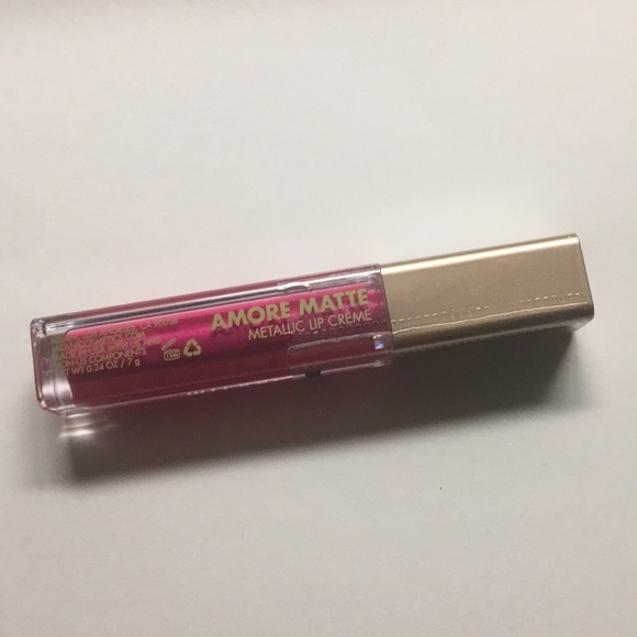 Milani metallic lip creme - Picture 4 of 5